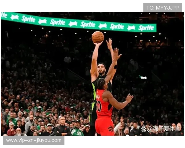 塔图姆高位出手连中，凯尔特人攻势强烈